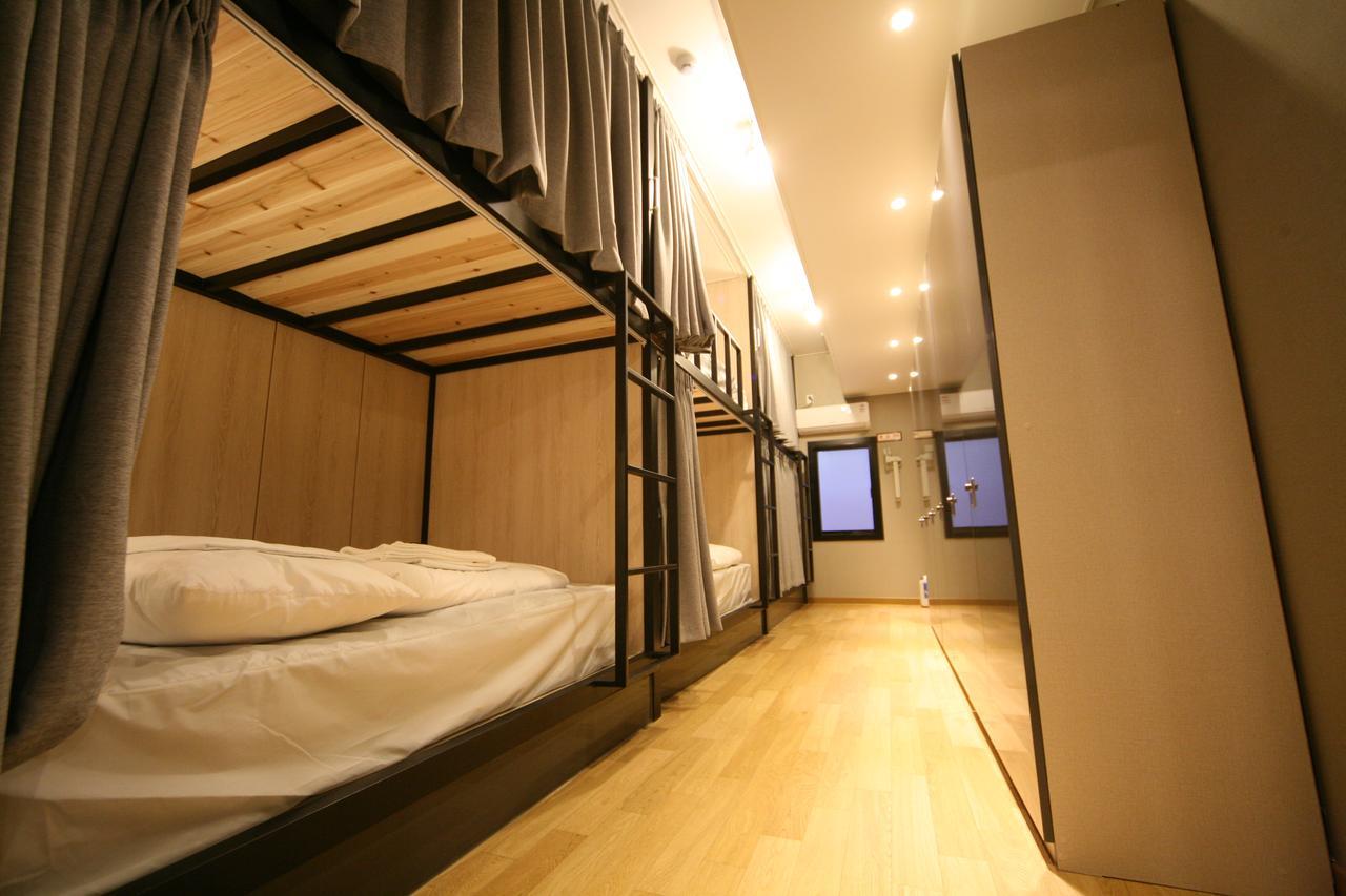 K 79 Guesthouse Busan Exterior photo